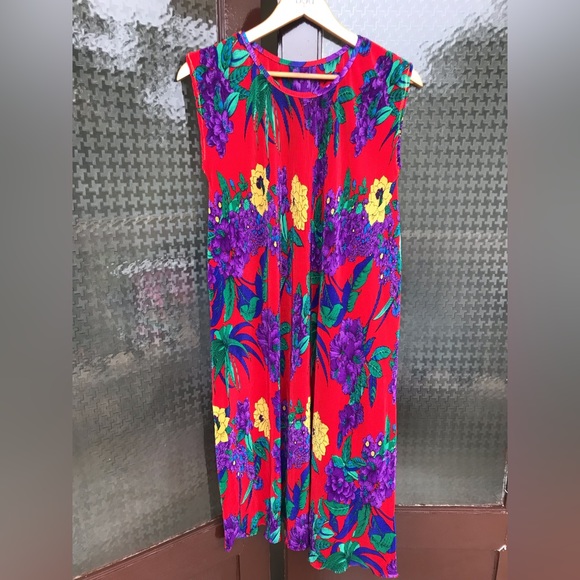 Dresses & Skirts - New printed Dress✨